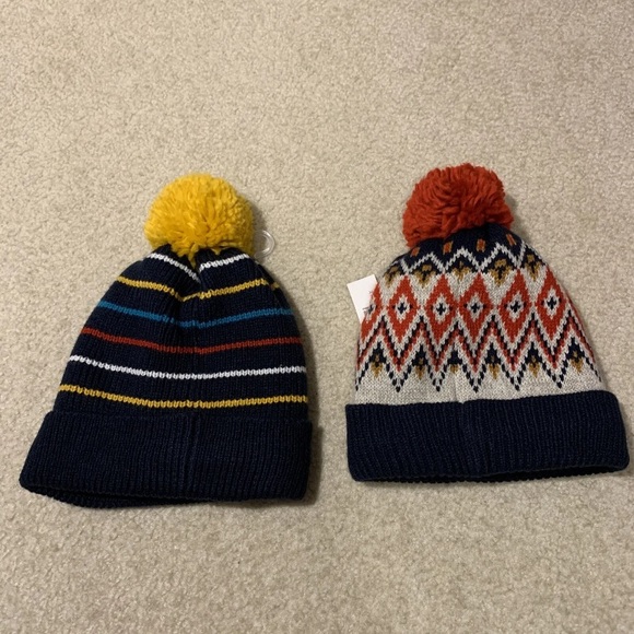 Old Navy Lot of 2 Toddler Kid Winter Hats Toques Caps Size S-M Acrylic Polyester - Picture 2 of 12